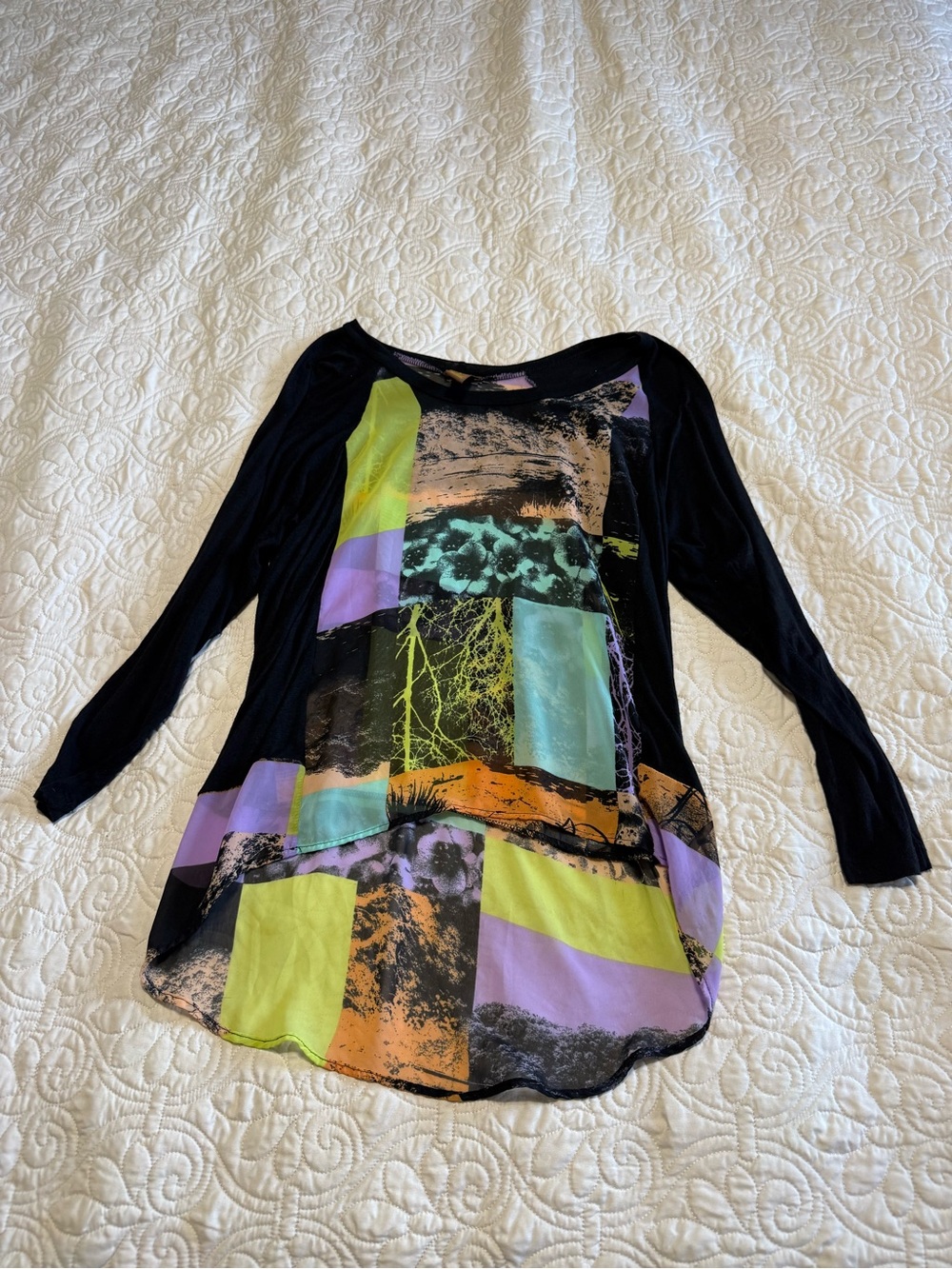 Womens Black Long-Sleeve Neon color Graphic print Tunic Sheer Top